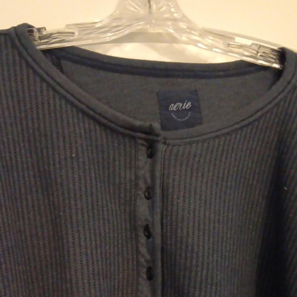 Sweatshirt - Picture 2 of 6